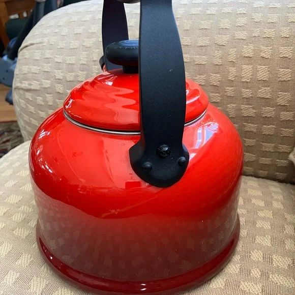 Le Creuset Red Stovetop Whistling Tea Kettle with Black Handle - Picture 14 of 14